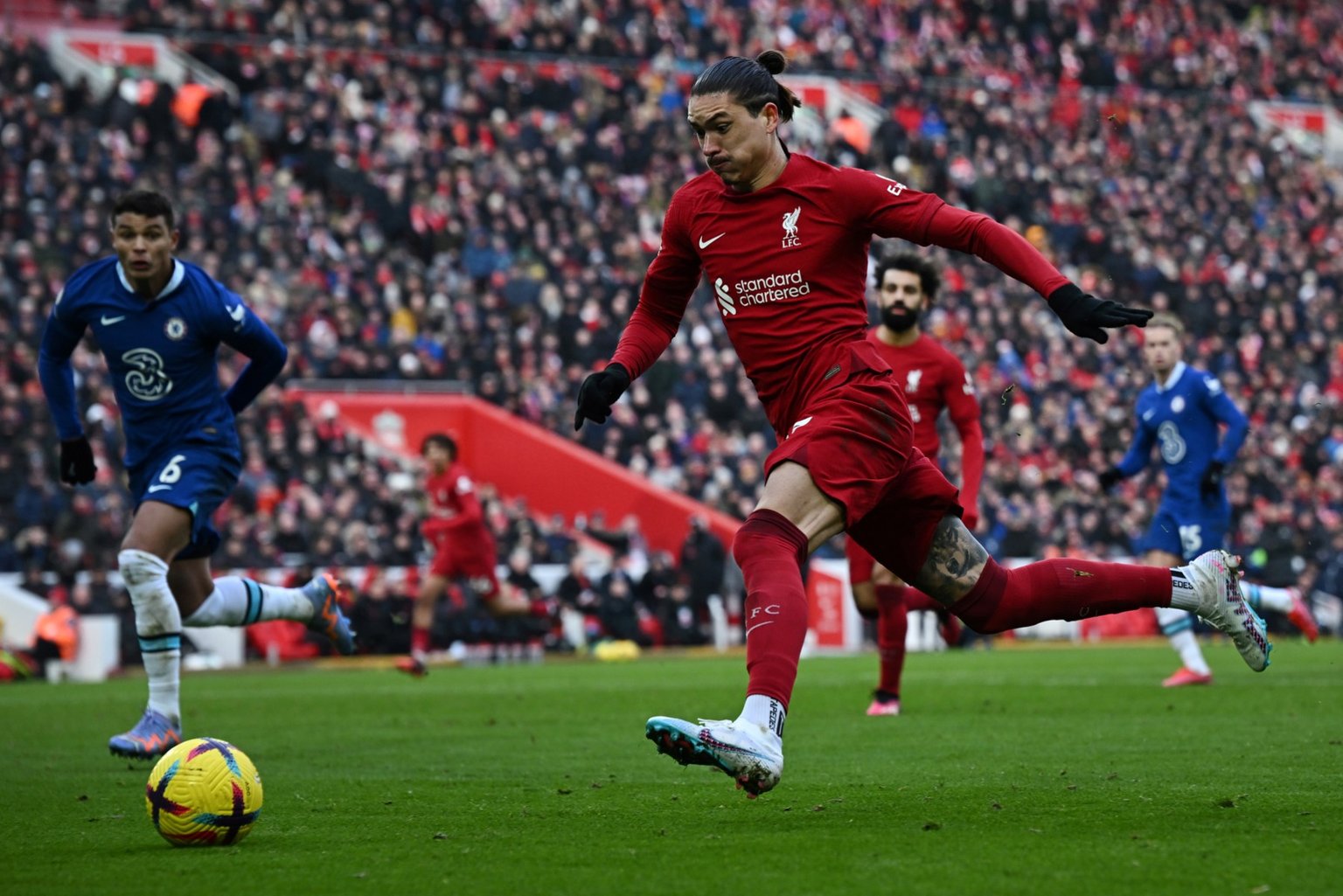 Chelsea hold Liverpool to goalless draw at Anfield
