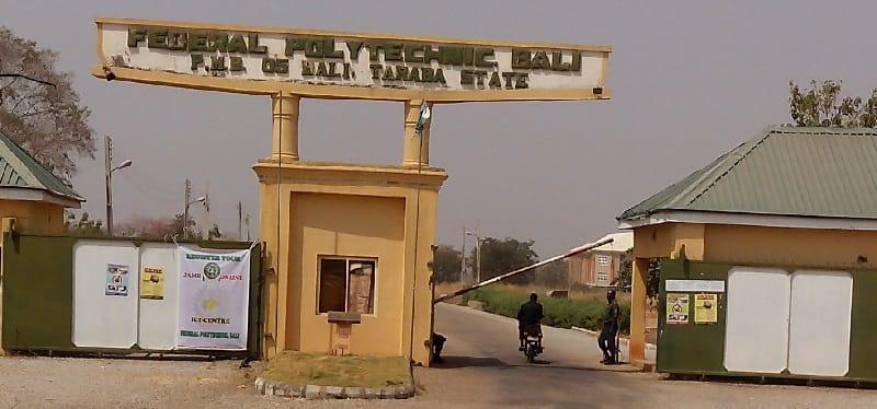 4,489 applicants jostle for 98 vacancies at Taraba Poly