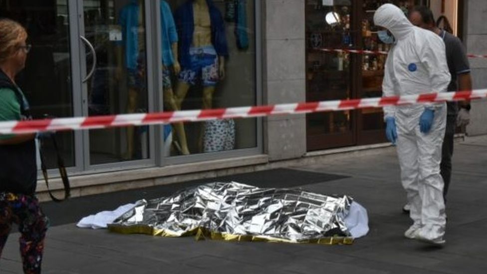 Italy: Outcry over killing of African migrant in town centre