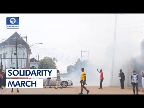 Police Tear-Gas Peter Obi Supporters At Ebonyi Rally