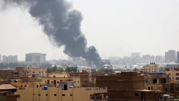 US talks to Sudan rival generals as nearly 200 dead