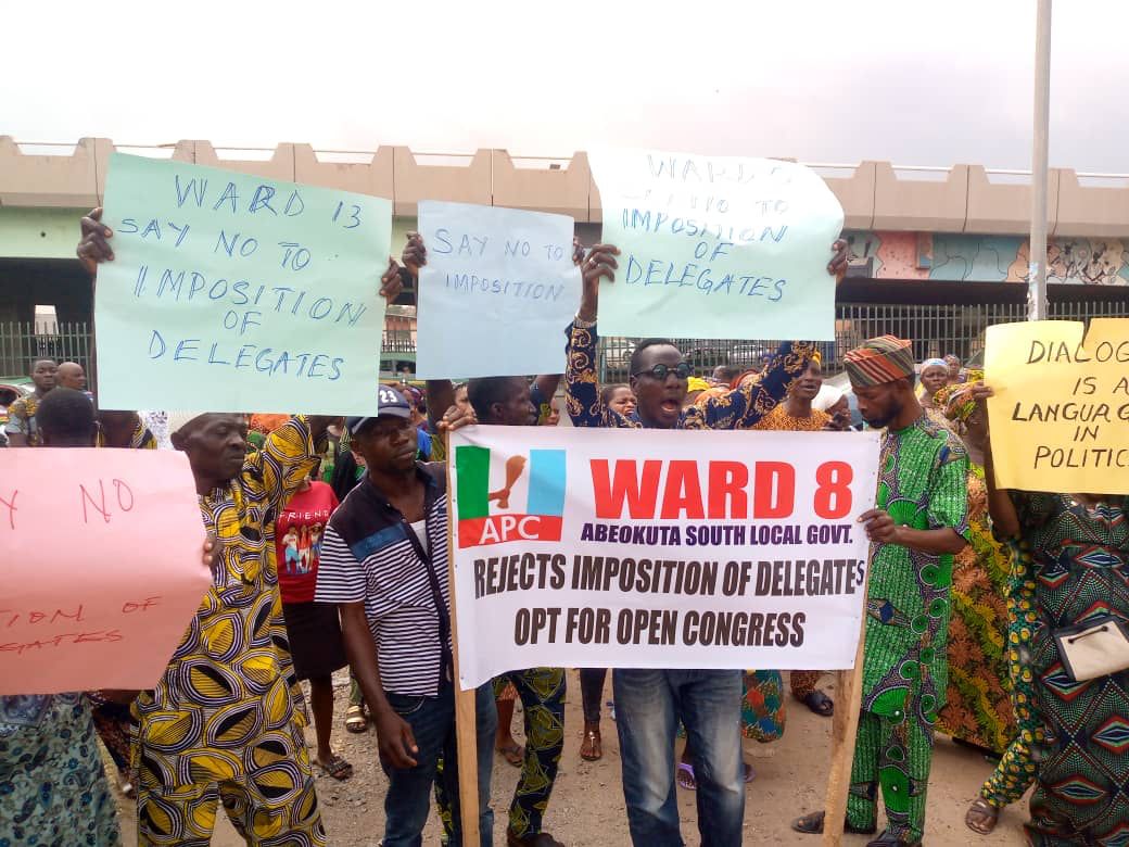 Protest rocks Ogun APC secretariat over delegates list