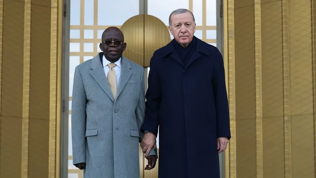 Nigeria president 'in great shape' after falling at Turkey reception