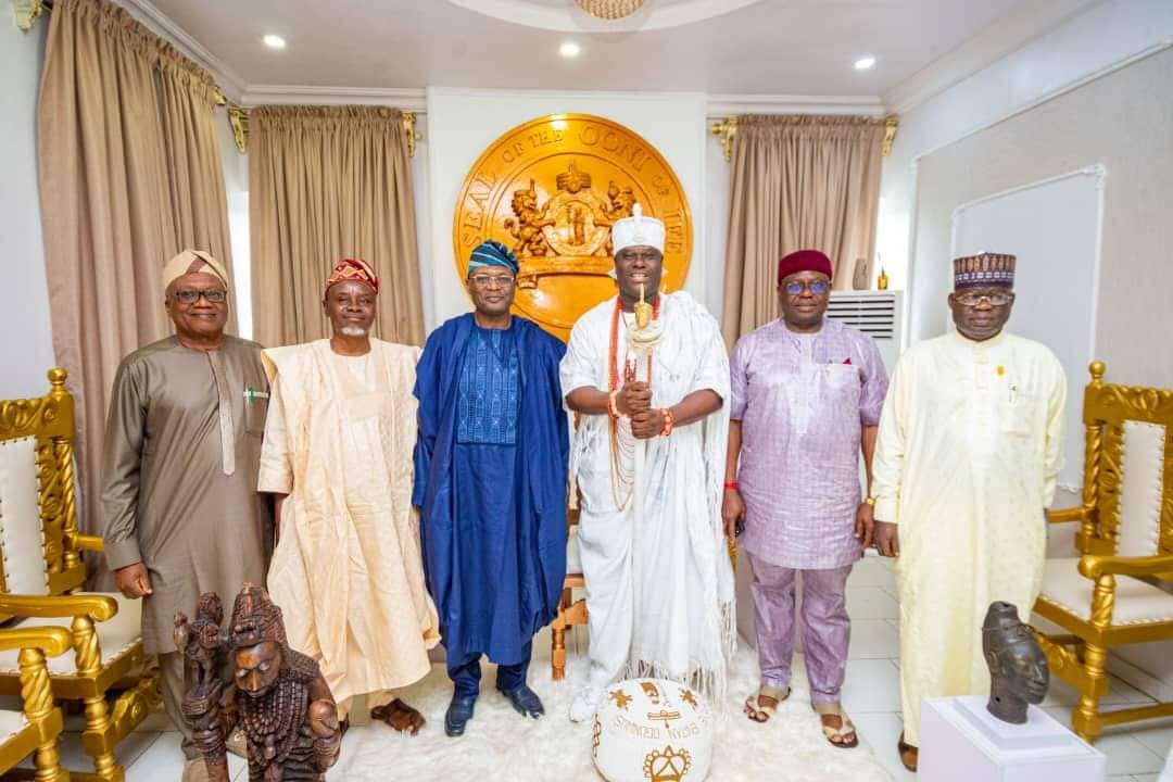 Osun 2022: Ooni, other traditional rulers pledge neutrality