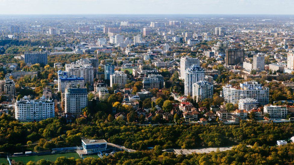 Ukraine war: Explosions rock Ukrainian port hours after grain deal