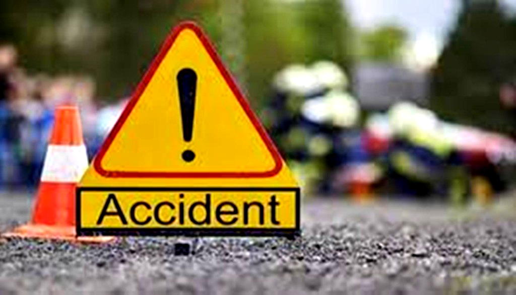 2 die, 4 injured in road crash on Lagos-Abeokuta expressway