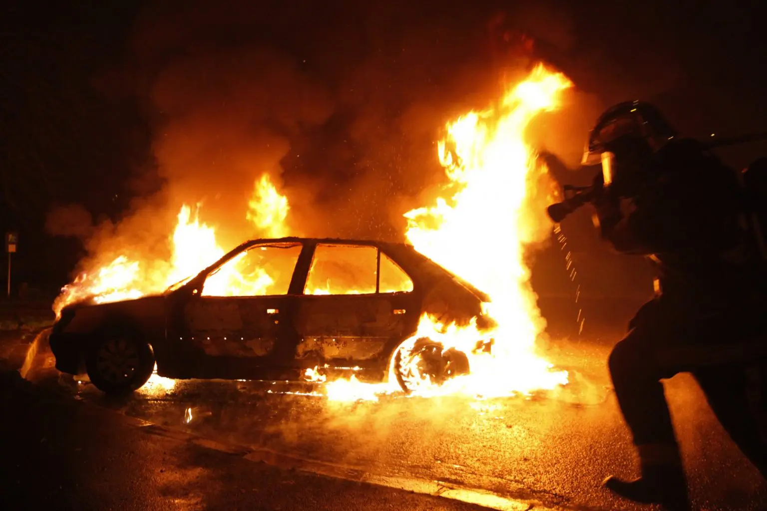 13 passengers burnt to death in Enugu road accident