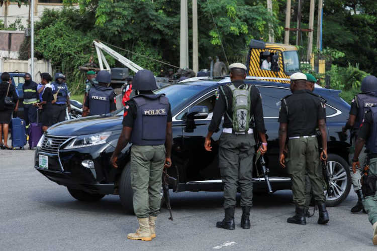 Terror alert: Nigerians express distrust, anger against government