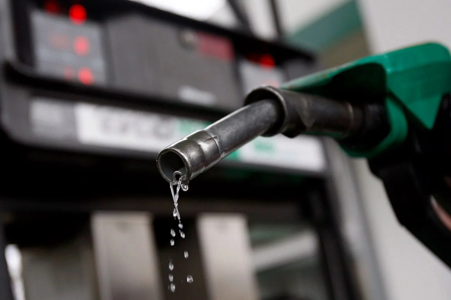 Fuel scarcity: Remove subsidy, heavens won't fall "“ Former NNPC GM tells FG