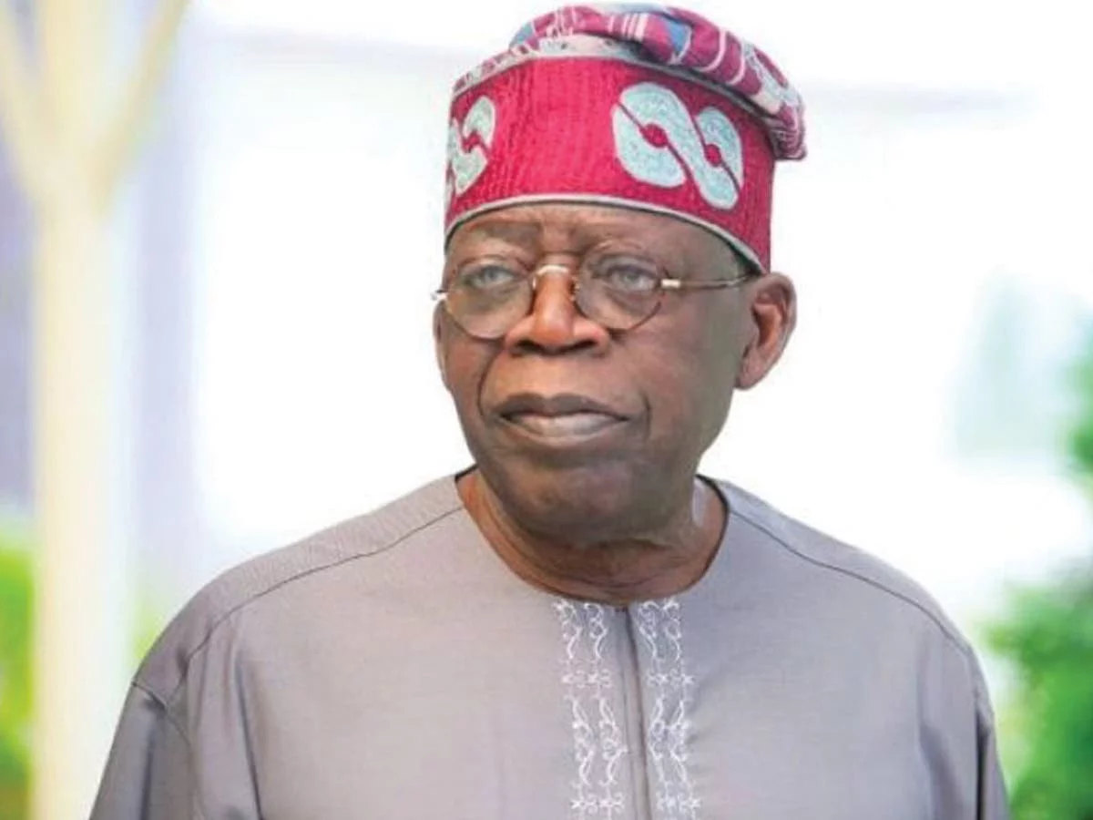 2023: Tinubu storms Ibadan, meets South West Muslims