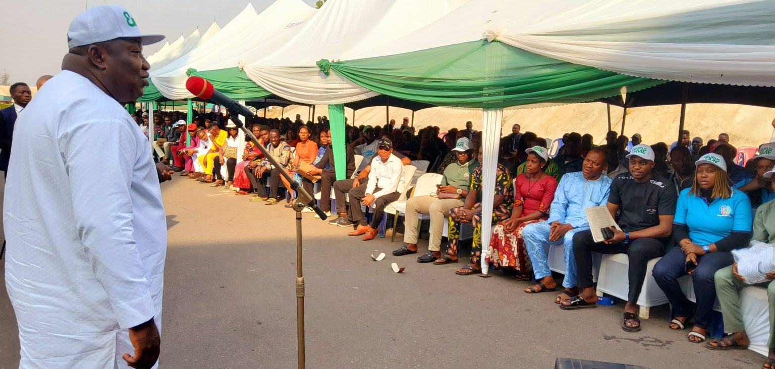 Youth empowerment: Enugu SMEs' beneficiaries hail, back Gov. Ugwuanyi for Senate, other PDP candidates