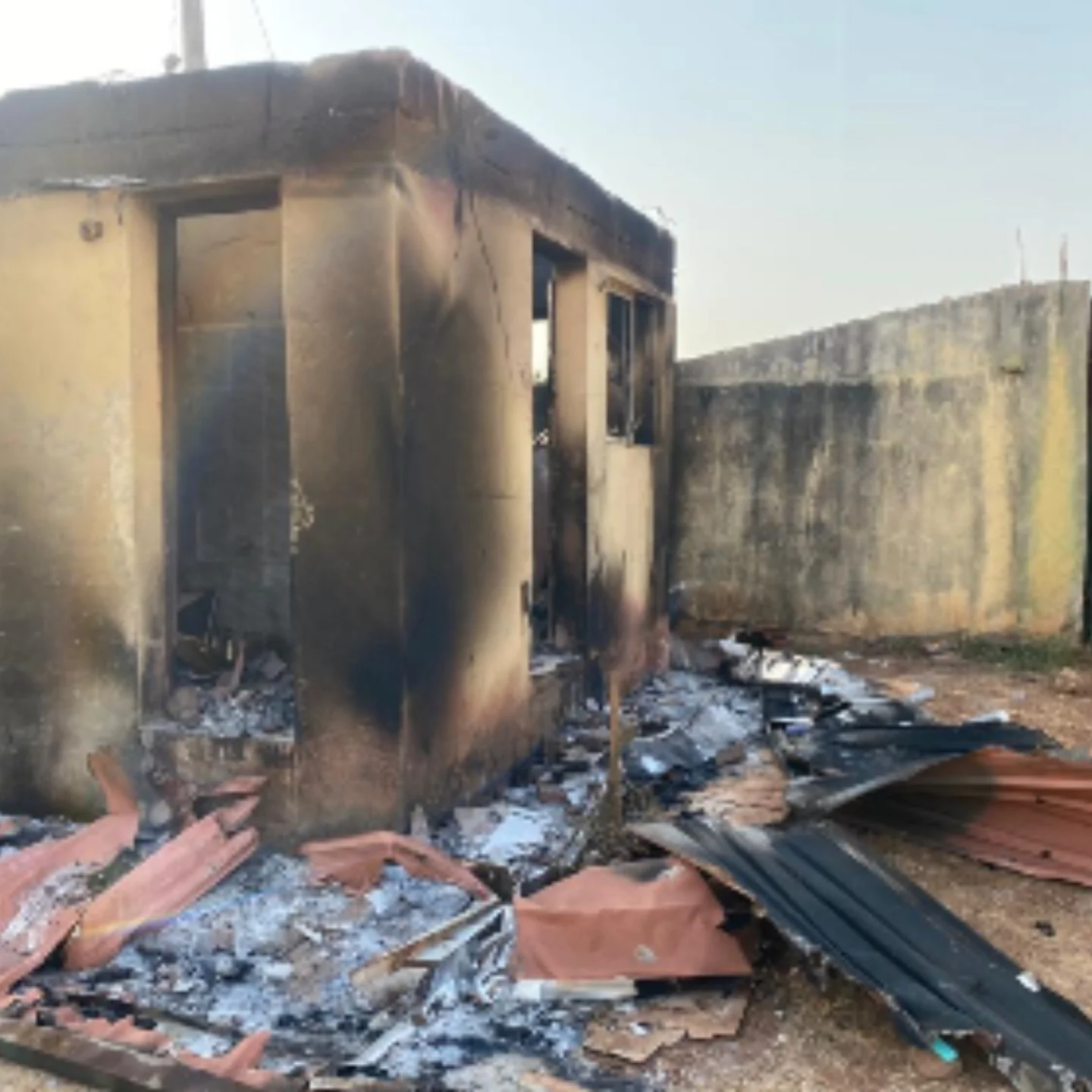 Unknown gunmen attack Enugu INEC office, kill policeman