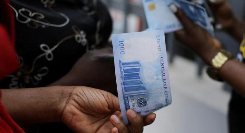 Traders, buyers adopt online cash transfer as naira scarcity lingers