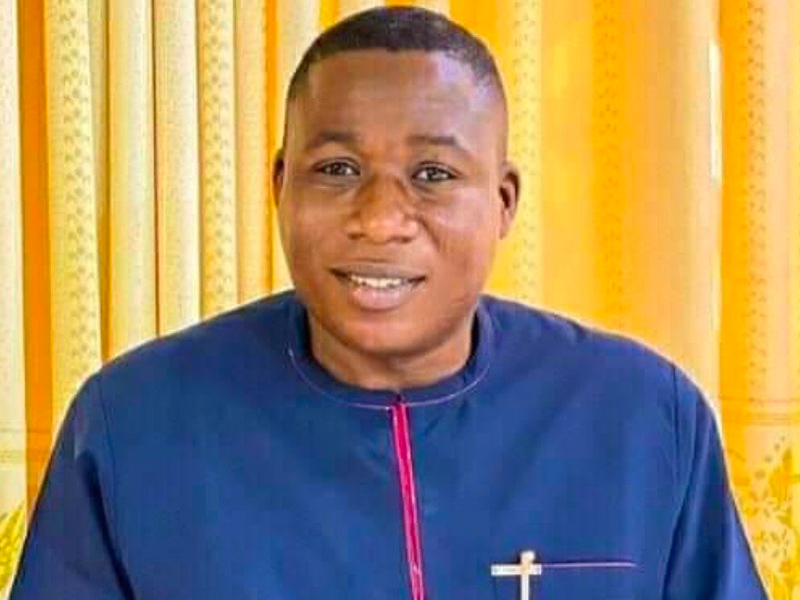 Yoruba Nation Activist Sunday Igboho Released By Benin Republic, Leaves For Germany