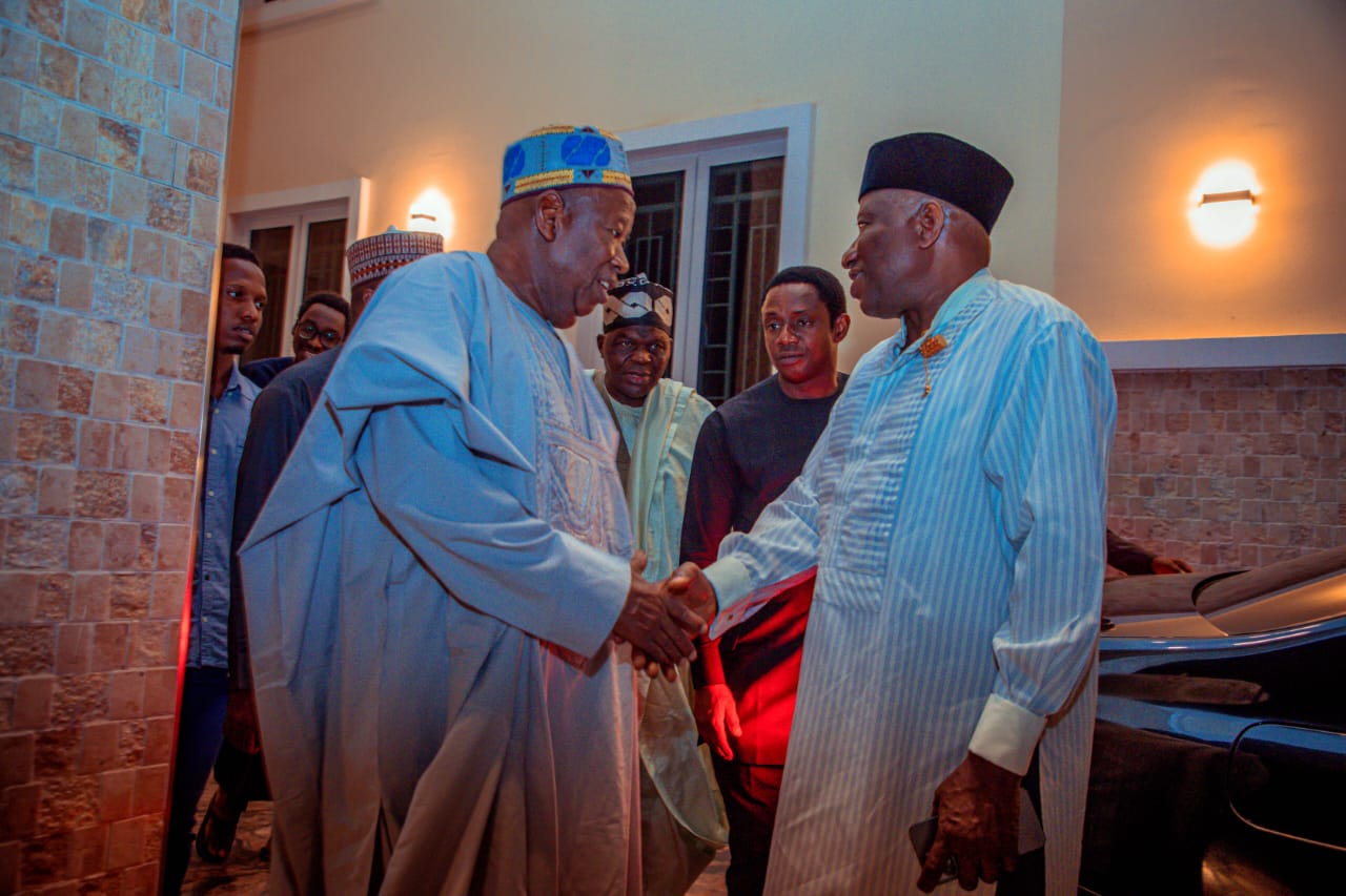 Jonathan Visits Ganduje's Residence, Mission Unknown