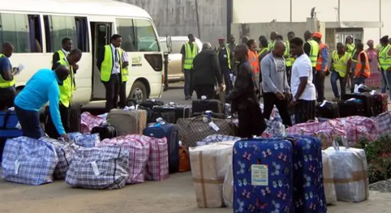 Why FG banned travellers from bringing "˜Ghana Must Go' bags to airports