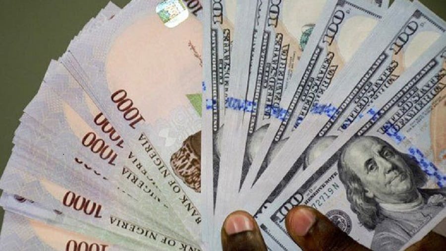Dollar Sells For N1,355 At Black Market