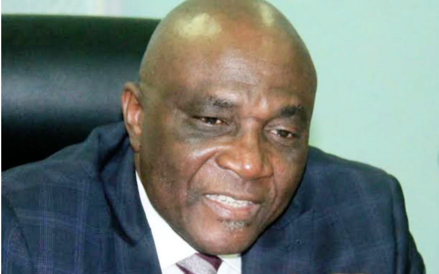 Dump your dollars to avoid tears, Naira will appreciate "“ Presidency warns FX speculators
