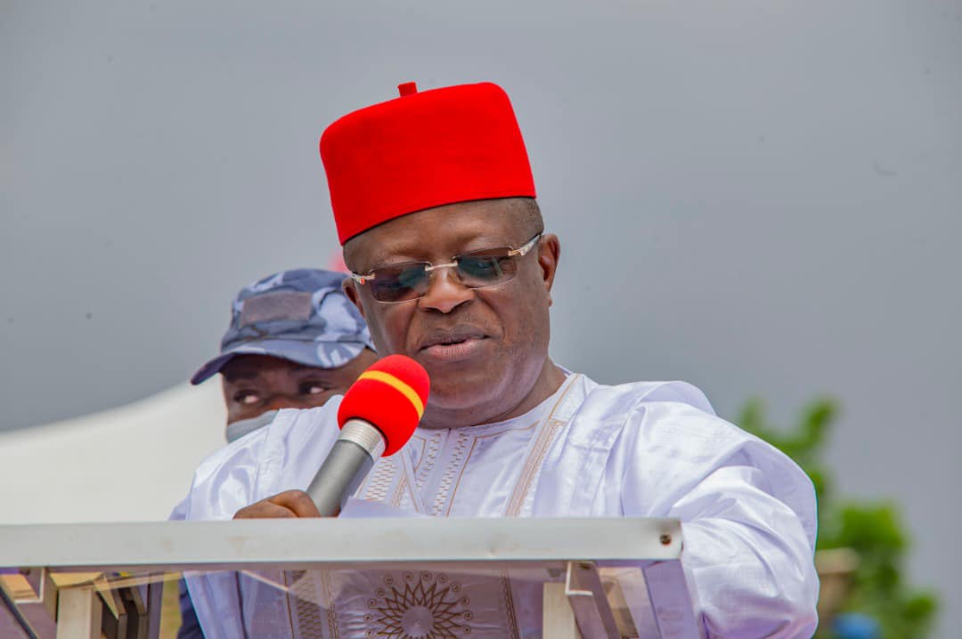 Umahi Criticises Atiku's Stance On Lagos-Calabar Highway Project, Accuses Him Of Political Calculations