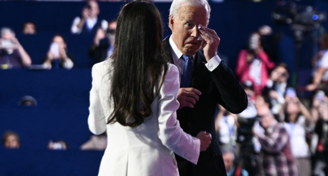 Biden Says "˜I Gave My Best' As He Passes Torch To Harris