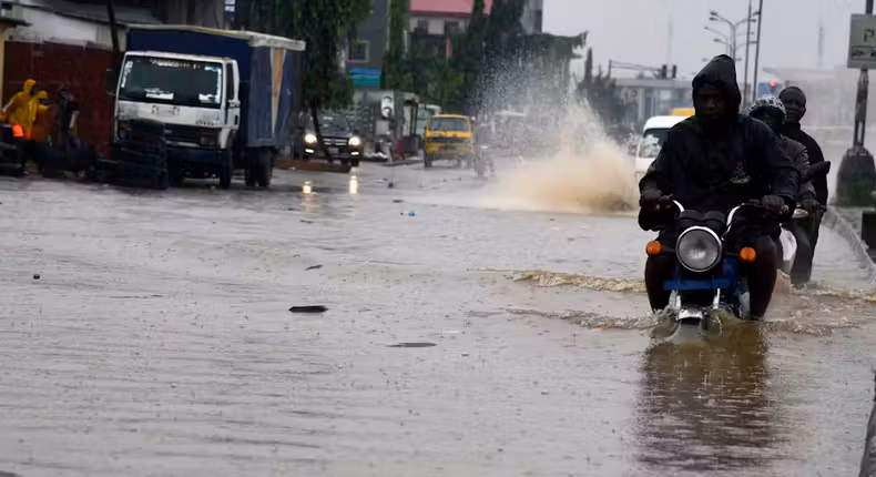 Brace up Nigerians, thunderstorms, rains in major cities for 3 days from Friday