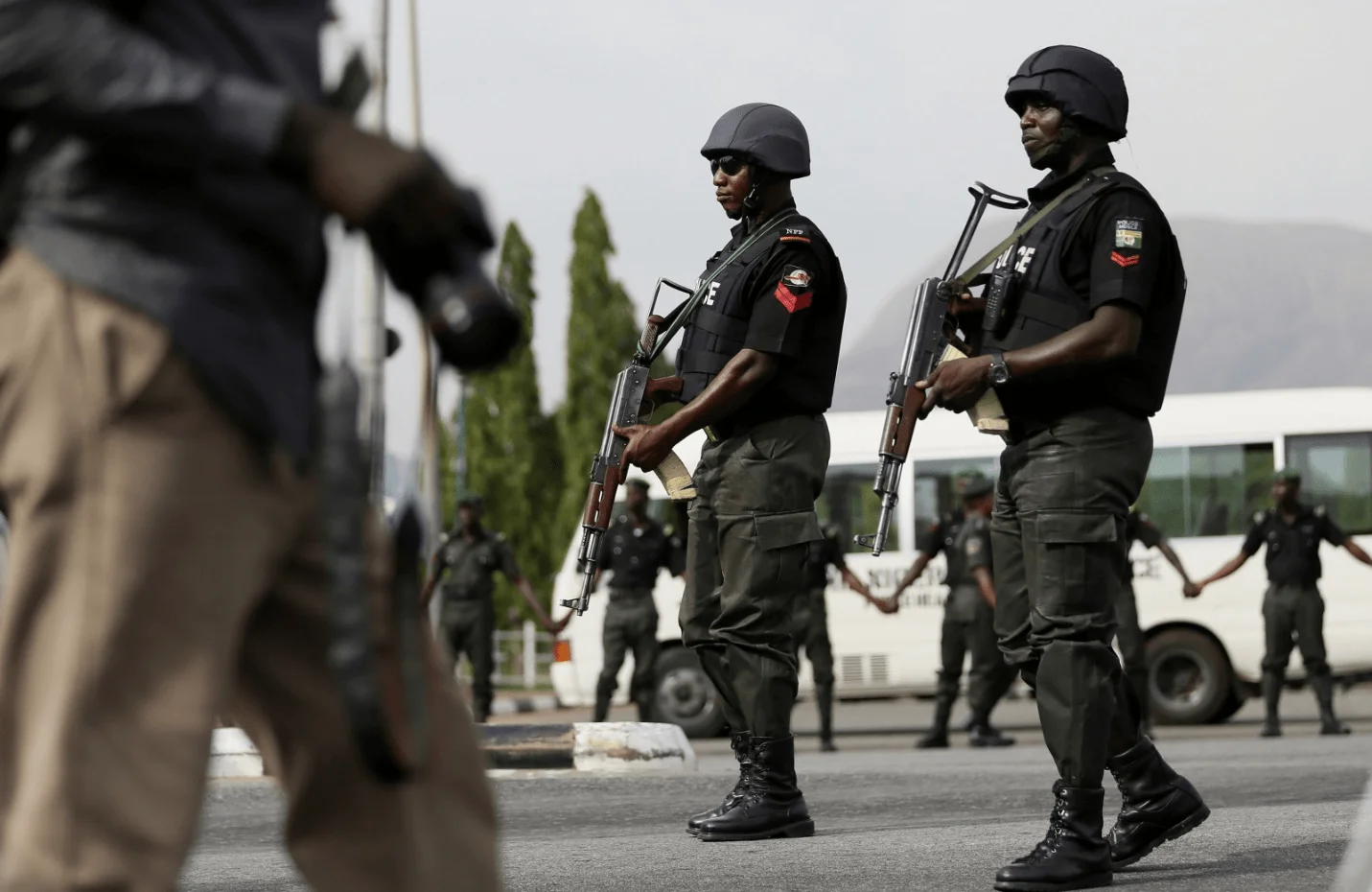 BREAKING: Heavy security in Abia as court hears Nnamdi Kanu's suit against FG