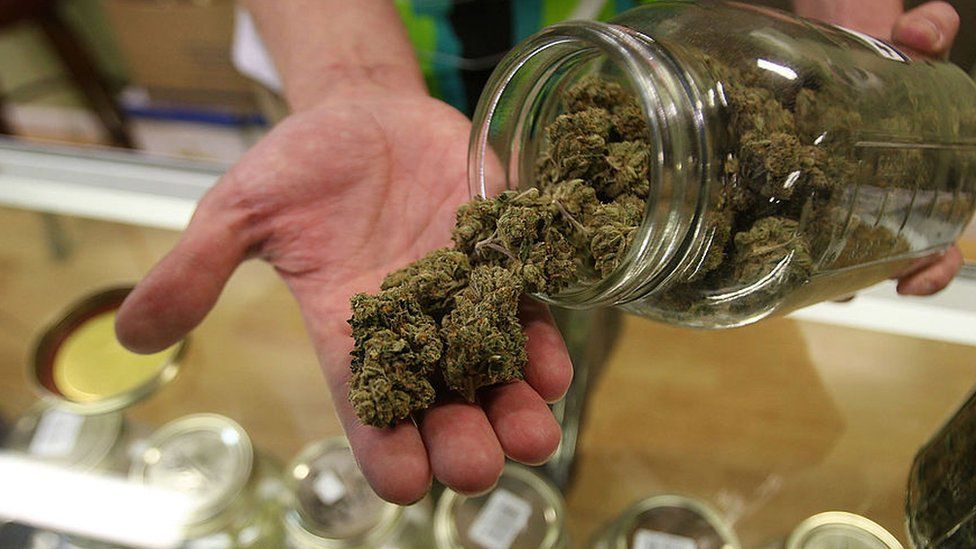 Uber takes its first step into the cannabis market