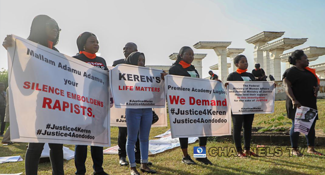 Keren-Happuch: Group Protests At Unity Fountain, Demands Probe Into Schoolgirl's Death