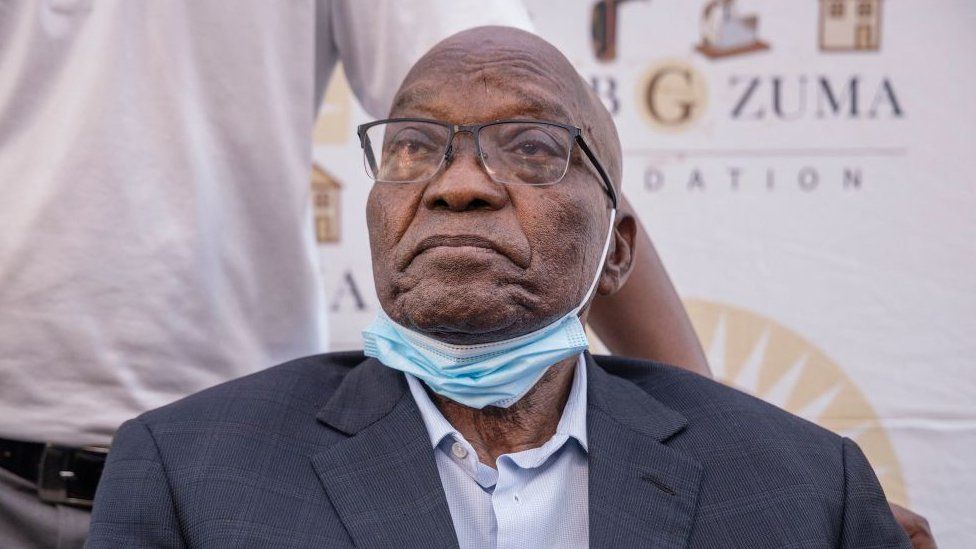 Jacob Zuma: South African court orders ex-president back to jail Published26 minutes ago