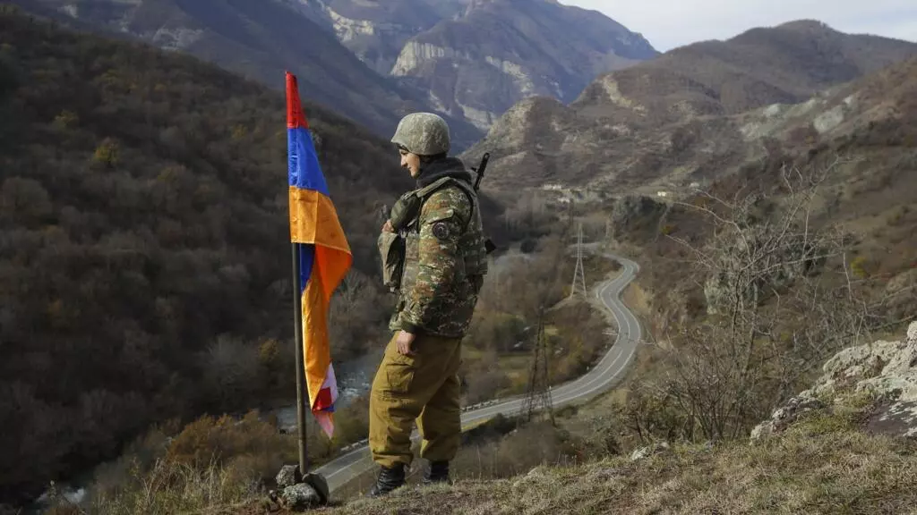 Deadly clashes break out once more at Armenia-Azerbaijan border