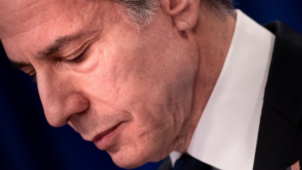 Ukraine crisis: US rejects Russian demand to bar Ukraine from Nato