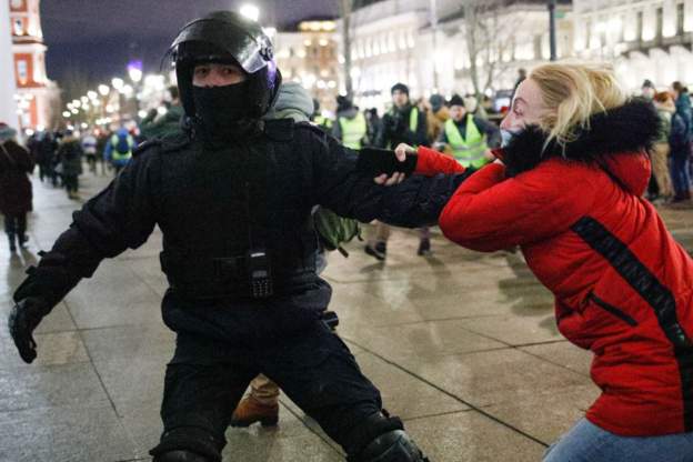 More than 1,700 arrested in anti-war Russia protests