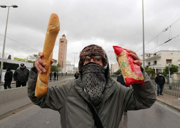 Tunisian leader to allow public views on reforms