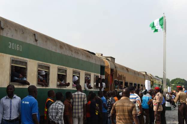 Gunmen attack Nigeria train with nearly 1,000 people