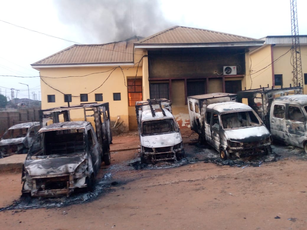BREAKING: Arsonists burn down LG secretariat, Magistrate Court in Anambra