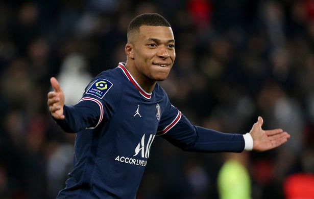 Kylian Mbappe 'contacts' Liverpool and informs them of final transfer decision